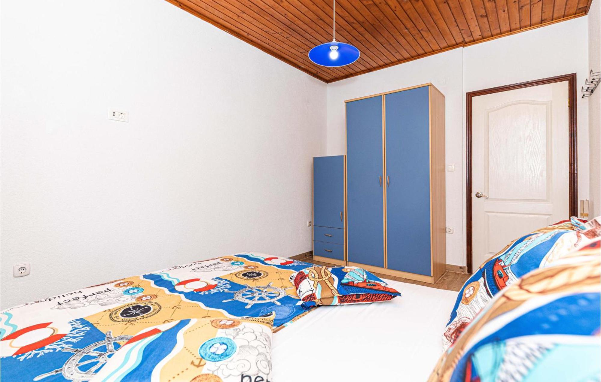Nice Apartment In Kastel Stafilic With Sauna Kaštela Kültér fotó